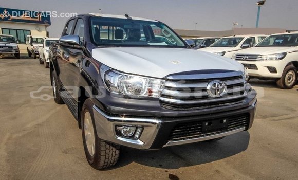 Buy Import Toyota Hilux Black Car in Import - Dubai in Marquesas Buy Import Toyota Hilux Black Car in Import - Dubai in Marquesas