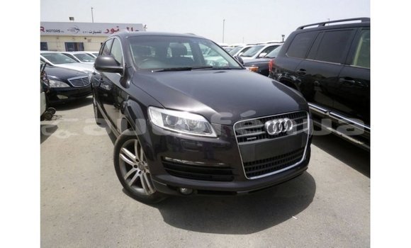 Acheter Import Voiture Audi Q7 Noir à Import - Dubai, Marquesas
