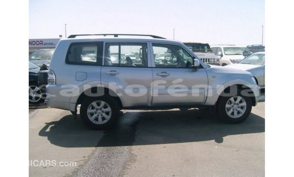 Acheter Import Voiture Mitsubishi Pajero Autre à Import - Dubai, Marquesas Acheter Import Voiture Mitsubishi Pajero Autre à Import - Dubai, Marquesas