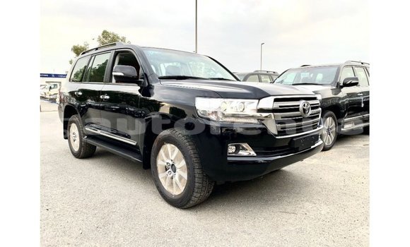 Acheter Import Voiture Toyota Land Cruiser Noir à Import - Dubai, Marquesas Acheter Import Voiture Toyota Land Cruiser Noir à Import - Dubai, Marquesas
