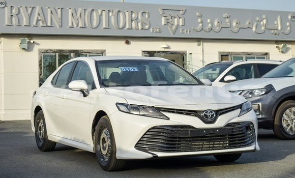 Acheter Import Voiture Toyota Camry Blanc à Import - Dubai, Marquesas Acheter Import Voiture Toyota Camry Blanc à Import - Dubai, Marquesas