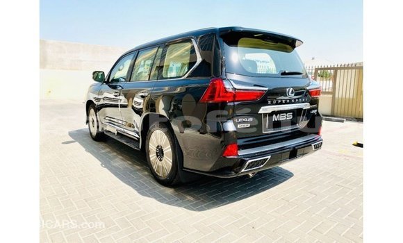 Acheter Import Voiture Lexus LX Noir à Import - Dubai, Marquesas Acheter Import Voiture Lexus LX Noir à Import - Dubai, Marquesas