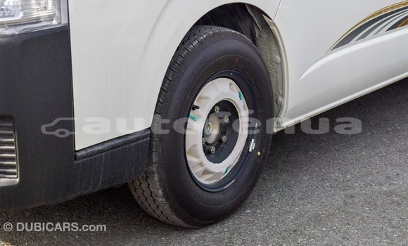 Acheter Import Voiture Toyota Hiace Blanc à Import - Dubai, Marquesas Acheter Import Voiture Toyota Hiace Blanc à Import - Dubai, Marquesas