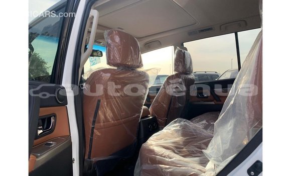 Buy Import Mitsubishi Pajero White Car in Import - Dubai in Marquesas Buy Import Mitsubishi Pajero White Car in Import - Dubai in Marquesas