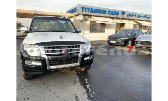 Buy Import Mitsubishi Pajero Black Car in Import - Dubai in Marquesas Buy Import Mitsubishi Pajero Black Car in Import - Dubai in Marquesas