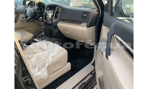 Buy Import Mitsubishi Pajero Black Car in Import - Dubai in Marquesas Buy Import Mitsubishi Pajero Black Car in Import - Dubai in Marquesas
