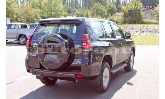 Buy Import Toyota Hilux Black Car in Import - Dubai in Marquesas Buy Import Toyota Hilux Black Car in Import - Dubai in Marquesas