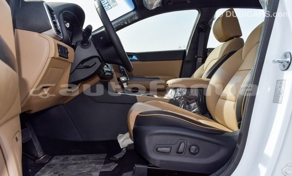 Acheter Import Voiture Kia Sportage Blanc à Import - Dubai, Marquesas Acheter Import Voiture Kia Sportage Blanc à Import - Dubai, Marquesas