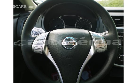 Acheter Import Voiture Nissan Altima Blanc à Import - Dubai, Marquesas Acheter Import Voiture Nissan Altima Blanc à Import - Dubai, Marquesas