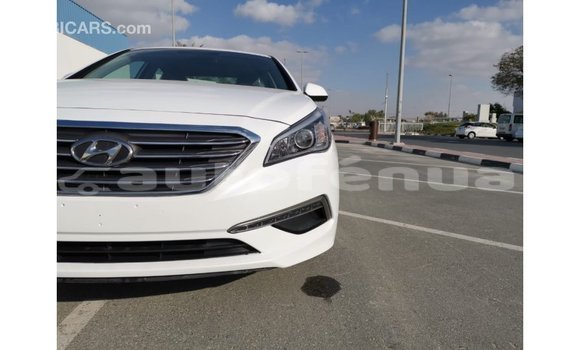 Acheter Import Voiture Hyundai Sonata Blanc à Import - Dubai, Marquesas Acheter Import Voiture Hyundai Sonata Blanc à Import - Dubai, Marquesas