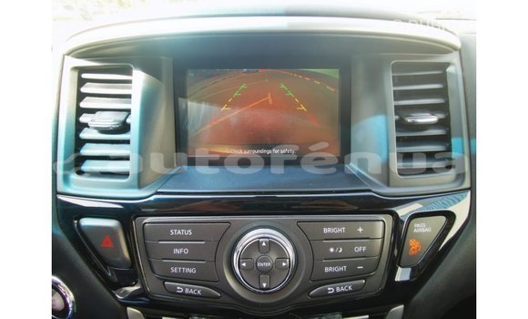 Acheter Import Voiture Nissan Pathfinder Autre à Import - Dubai, Marquesas Acheter Import Voiture Nissan Pathfinder Autre à Import - Dubai, Marquesas