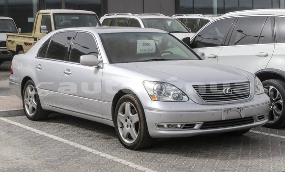 Acheter Import Voiture Lexus LS Autre à Import - Dubai, Marquesas Acheter Import Voiture Lexus LS Autre à Import - Dubai, Marquesas