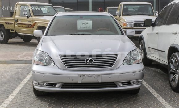 Acheter Import Voiture Lexus LS Autre à Import - Dubai, Marquesas Acheter Import Voiture Lexus LS Autre à Import - Dubai, Marquesas