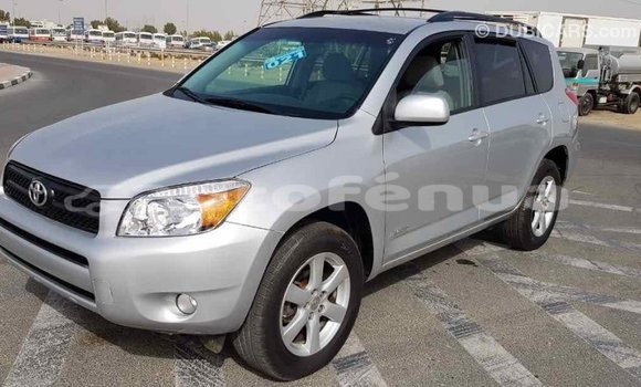Acheter Import Voiture Toyota RAV4 Autre à Import - Dubai, Marquesas Acheter Import Voiture Toyota RAV4 Autre à Import - Dubai, Marquesas