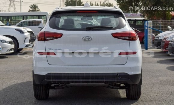 Acheter Import Voiture Hyundai Tucson Blanc à Import - Dubai, Marquesas Acheter Import Voiture Hyundai Tucson Blanc à Import - Dubai, Marquesas