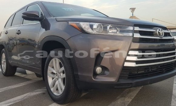 Acheter Import Voiture Toyota Highlander Autre à Import - Dubai, Marquesas Acheter Import Voiture Toyota Highlander Autre à Import - Dubai, Marquesas