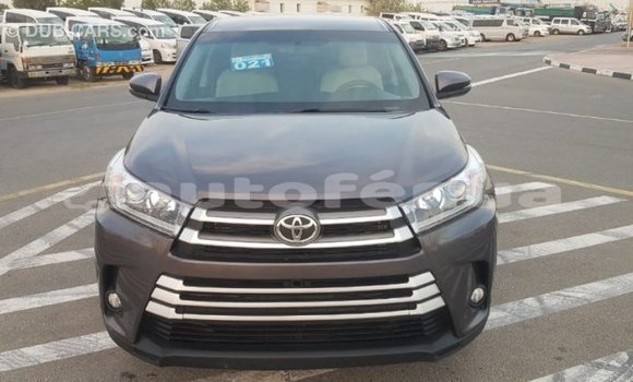 Acheter Import Voiture Toyota Highlander Autre à Import - Dubai, Marquesas Acheter Import Voiture Toyota Highlander Autre à Import - Dubai, Marquesas