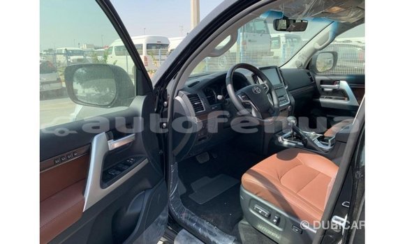 Buy Import Toyota Land Cruiser Black Car in Import - Dubai in Marquesas Buy Import Toyota Land Cruiser Black Car in Import - Dubai in Marquesas