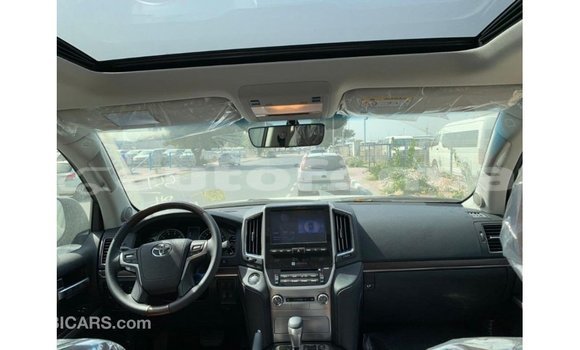Buy Import Toyota Land Cruiser Black Car in Import - Dubai in Marquesas Buy Import Toyota Land Cruiser Black Car in Import - Dubai in Marquesas