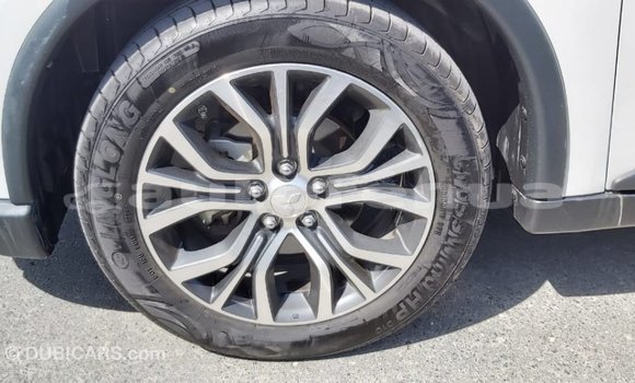 Acheter Import Voiture Mitsubishi Outlander Blanc à Import - Dubai, Marquesas Acheter Import Voiture Mitsubishi Outlander Blanc à Import - Dubai, Marquesas