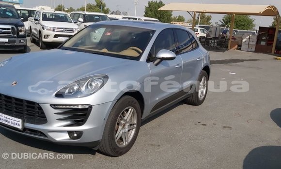 Acheter Import Voiture Porsche Macan Autre à Import - Dubai, Marquesas Acheter Import Voiture Porsche Macan Autre à Import - Dubai, Marquesas