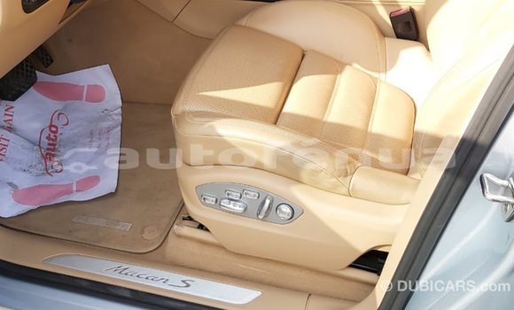 Acheter Import Voiture Porsche Macan Autre à Import - Dubai, Marquesas Acheter Import Voiture Porsche Macan Autre à Import - Dubai, Marquesas