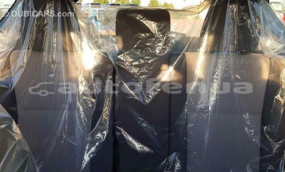 Acheter Import Voiture Toyota RAV4 Blanc à Import - Dubai, Marquesas Acheter Import Voiture Toyota RAV4 Blanc à Import - Dubai, Marquesas