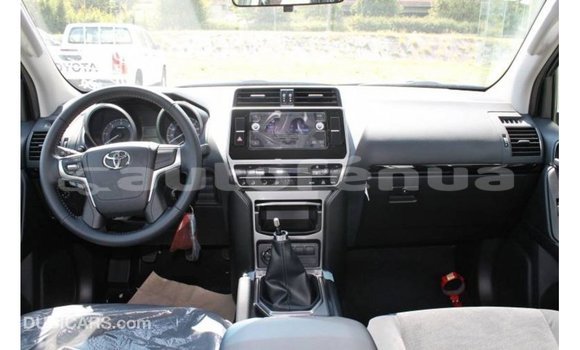 Buy Import Toyota Hilux Black Car in Import - Dubai in Marquesas Buy Import Toyota Hilux Black Car in Import - Dubai in Marquesas