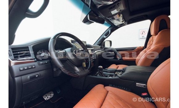 Acheter Import Voiture Lexus LX Noir à Import - Dubai, Marquesas Acheter Import Voiture Lexus LX Noir à Import - Dubai, Marquesas