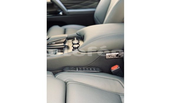 Acheter Import Voiture Lexus LX Noir à Import - Dubai, Marquesas Acheter Import Voiture Lexus LX Noir à Import - Dubai, Marquesas