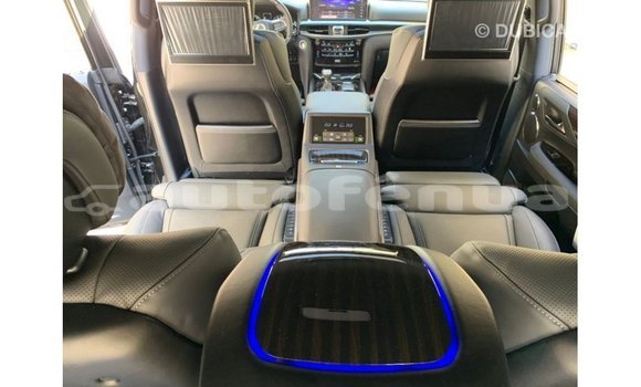 Acheter Import Voiture Lexus LX Noir à Import - Dubai, Marquesas Acheter Import Voiture Lexus LX Noir à Import - Dubai, Marquesas