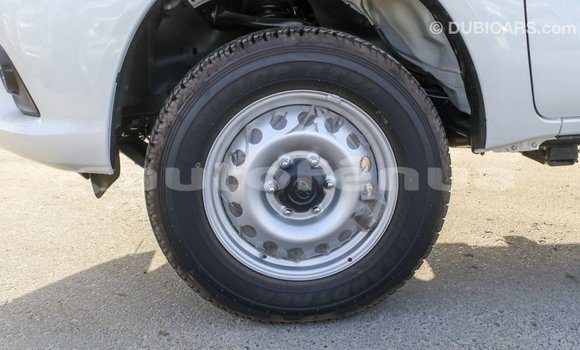 Acheter Import Voiture Toyota Hilux Blanc à Import - Dubai, Marquesas Acheter Import Voiture Toyota Hilux Blanc à Import - Dubai, Marquesas