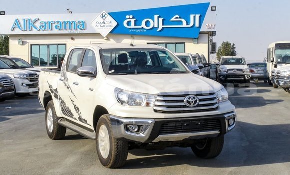 Acheter Import Voiture Toyota Hilux Blanc à Import - Dubai, Marquesas Acheter Import Voiture Toyota Hilux Blanc à Import - Dubai, Marquesas