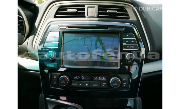 Acheter Import Voiture Nissan Maxima Blanc à Import - Dubai, Marquesas Acheter Import Voiture Nissan Maxima Blanc à Import - Dubai, Marquesas