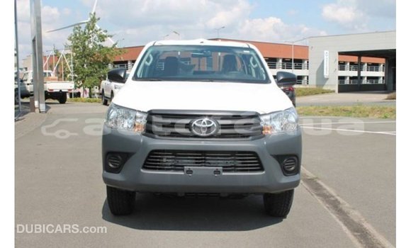 Buy Import Toyota Hilux White Car in Import - Dubai in Marquesas Buy Import Toyota Hilux White Car in Import - Dubai in Marquesas