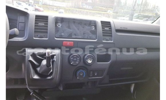 Buy Import Toyota Hiace White Car in Import - Dubai in Marquesas Buy Import Toyota Hiace White Car in Import - Dubai in Marquesas