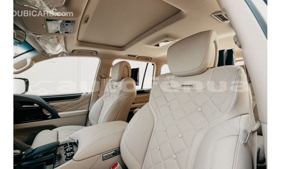 Acheter Import Voiture Lexus LX Blanc à Import - Dubai, Marquesas Acheter Import Voiture Lexus LX Blanc à Import - Dubai, Marquesas