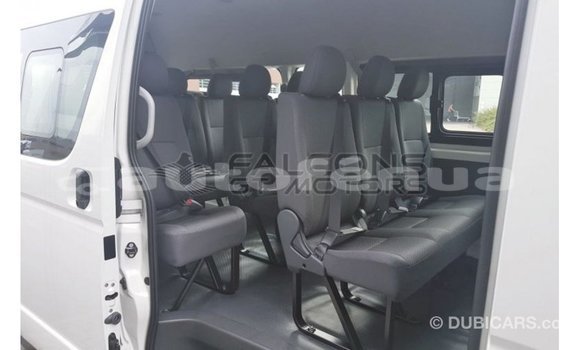 Buy Import Toyota Hiace White Car in Import - Dubai in Marquesas Buy Import Toyota Hiace White Car in Import - Dubai in Marquesas