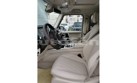 Acheter Import Voiture Mercedes-Benz 190 Bleu à Import - Dubai, Marquesas Acheter Import Voiture Mercedes-Benz 190 Bleu à Import - Dubai, Marquesas