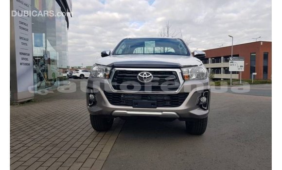 Buy Import Toyota Hilux Brown Car in Import - Dubai in Marquesas Buy Import Toyota Hilux Brown Car in Import - Dubai in Marquesas