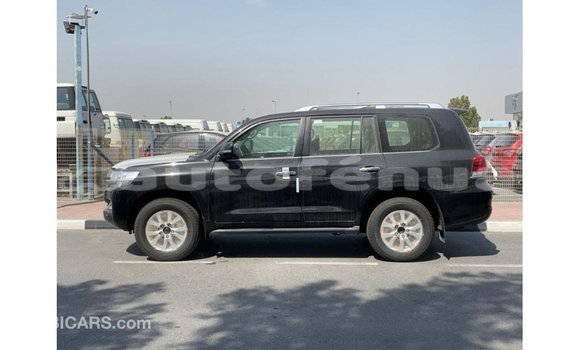 Buy Import Toyota Land Cruiser Black Car in Import - Dubai in Marquesas Buy Import Toyota Land Cruiser Black Car in Import - Dubai in Marquesas