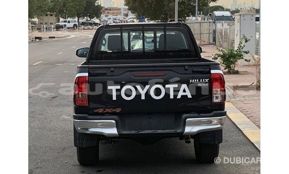 Buy Import Toyota Hilux Black Car in Import - Dubai in Marquesas Buy Import Toyota Hilux Black Car in Import - Dubai in Marquesas