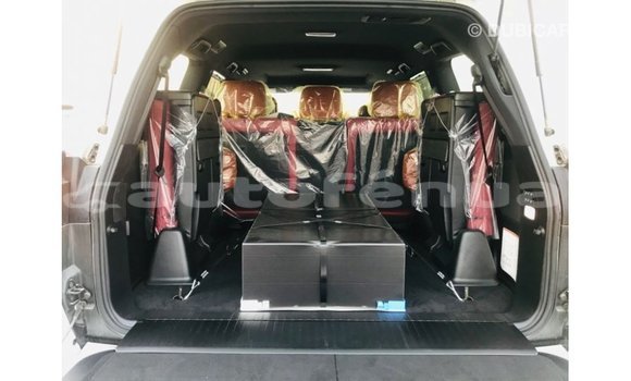 Acheter Import Voiture Lexus LX Blanc à Import - Dubai, Marquesas Acheter Import Voiture Lexus LX Blanc à Import - Dubai, Marquesas