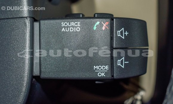 Buy Import Renault Duster White Car in Import - Dubai in Marquesas Buy Import Renault Duster White Car in Import - Dubai in Marquesas