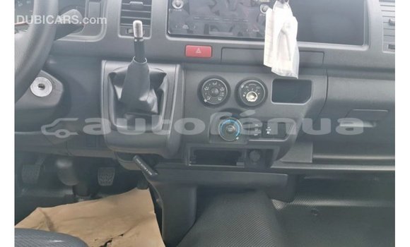Buy Import Toyota Hiace White Car in Import - Dubai in Marquesas Buy Import Toyota Hiace White Car in Import - Dubai in Marquesas