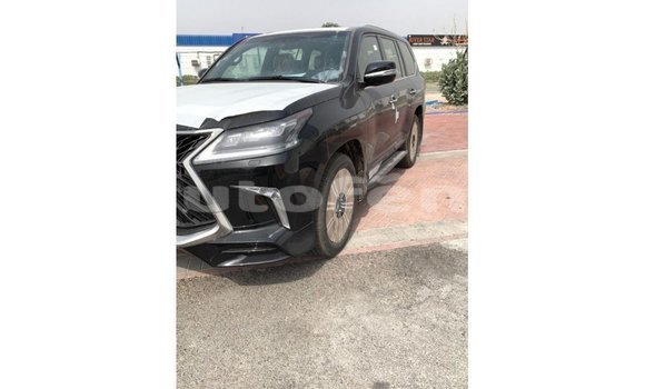 Acheter Import Voiture Lexus LX Noir à Import - Dubai, Marquesas Acheter Import Voiture Lexus LX Noir à Import - Dubai, Marquesas