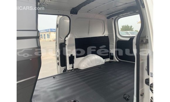 Buy Import Hyundai Cargo White Car in Import - Dubai in Marquesas Buy Import Hyundai Cargo White Car in Import - Dubai in Marquesas