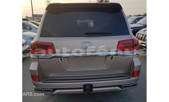 Buy Import Toyota Land Cruiser Other Car in Import - Dubai in Marquesas Buy Import Toyota Land Cruiser Other Car in Import - Dubai in Marquesas