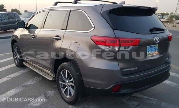Acheter Import Voiture Toyota Highlander Autre à Import - Dubai, Marquesas Acheter Import Voiture Toyota Highlander Autre à Import - Dubai, Marquesas
