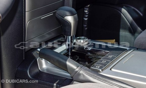 Acheter Import Voiture Toyota Land Cruiser Noir à Import - Dubai, Marquesas Acheter Import Voiture Toyota Land Cruiser Noir à Import - Dubai, Marquesas